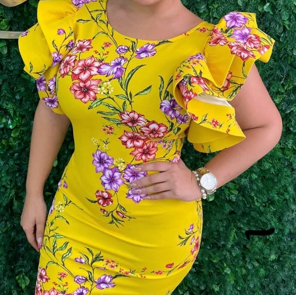 Bodycon Flower Woman Dress. New with tag